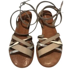 NEW Gianni Bini Womens Saffari Leather Gladiator Sandals Flats shoes sz 8M